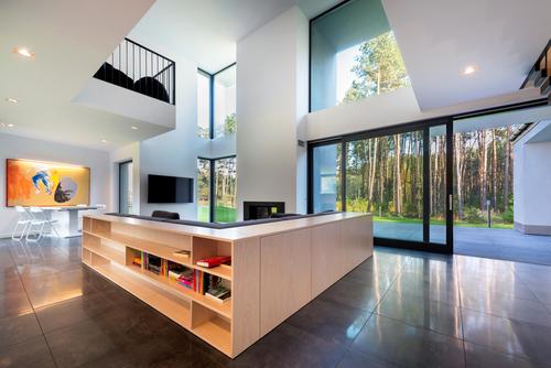 współczesne, minimalistyczne wnętrze - jak dopasować okna 
